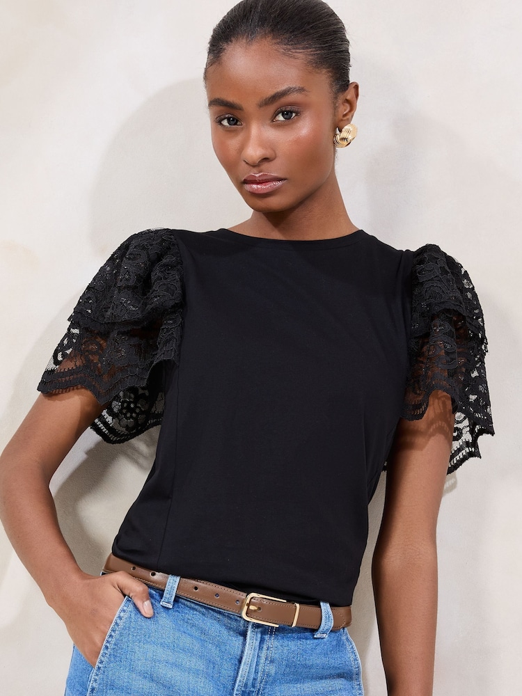 Lipsy Lace Angel Sleeve T-Shirt - Imagen 2 de 4 Lipsy Lace Angel Sleeve T-Shirt - Imagen 2 de 4