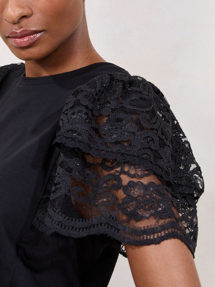 Lipsy Lace Angel Sleeve T-Shirt - Imagen 4 de 4 Lipsy Lace Angel Sleeve T-Shirt - Imagen 4 de 4