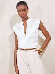 Blanco - Blusa utilitaria con bolsillo y cremallera delantera de Lipsy - Imagen 1 de 5