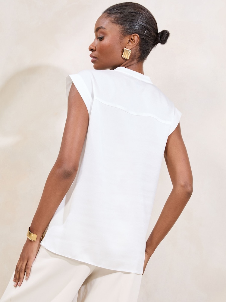 Blanco - Blusa utilitaria con bolsillo y cremallera delantera de Lipsy - Imagen 5 de 5