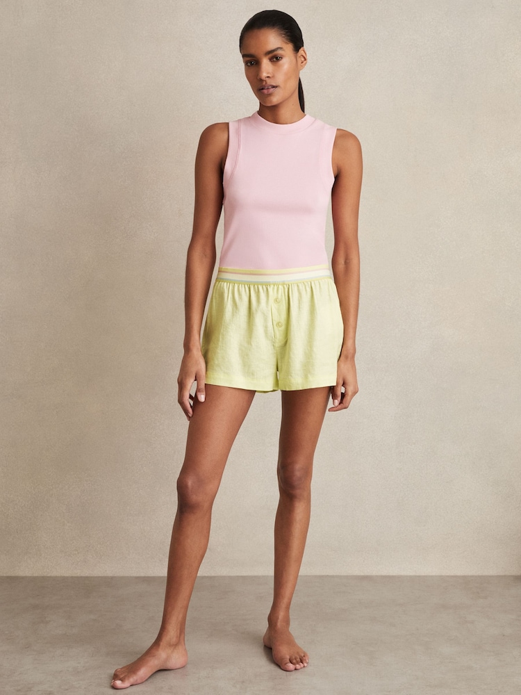 Zitronengelb - Reiss Kiera Linen-Blend Contrast-Waist Boxer Shorts - Bild 1 von 6 Zitronengelb - Reiss Kiera Linen-Blend Contrast-Waist Boxer Shorts - Bild 1 von 6