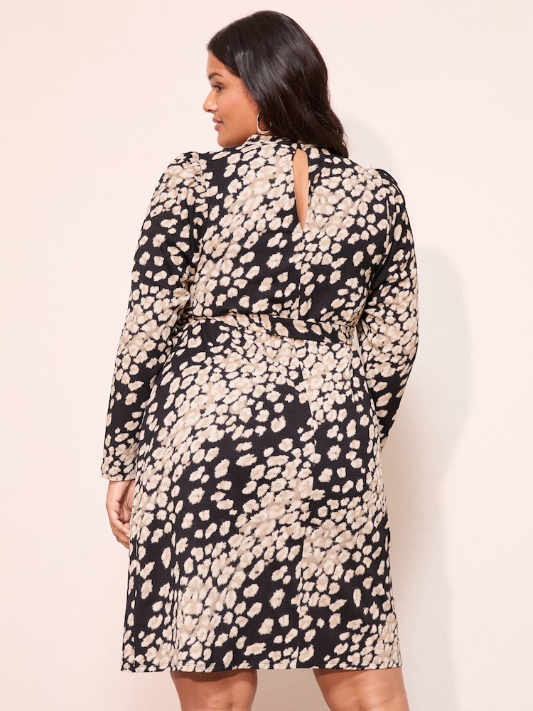 Friends Like These Black/Cream Curve High Neck Long Sleeve Textured Jersey Mini Dress - Image 4 of 4