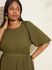 Verde cáqui - Friends Like These Vestido Midi com Puff sleeve Raglan e Tie Waist e Belt - Imagem 2 de 4