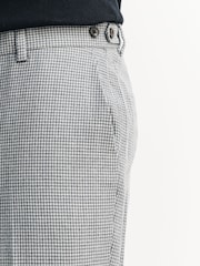 Gris claro - Tailored Fit Wool Blend Puppytooth Suit Trousers - Imagen 5 de 11