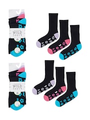 Wild Feet Bamboo Viscose Flower Print Sole Crew Socks - صورة 4 من 5