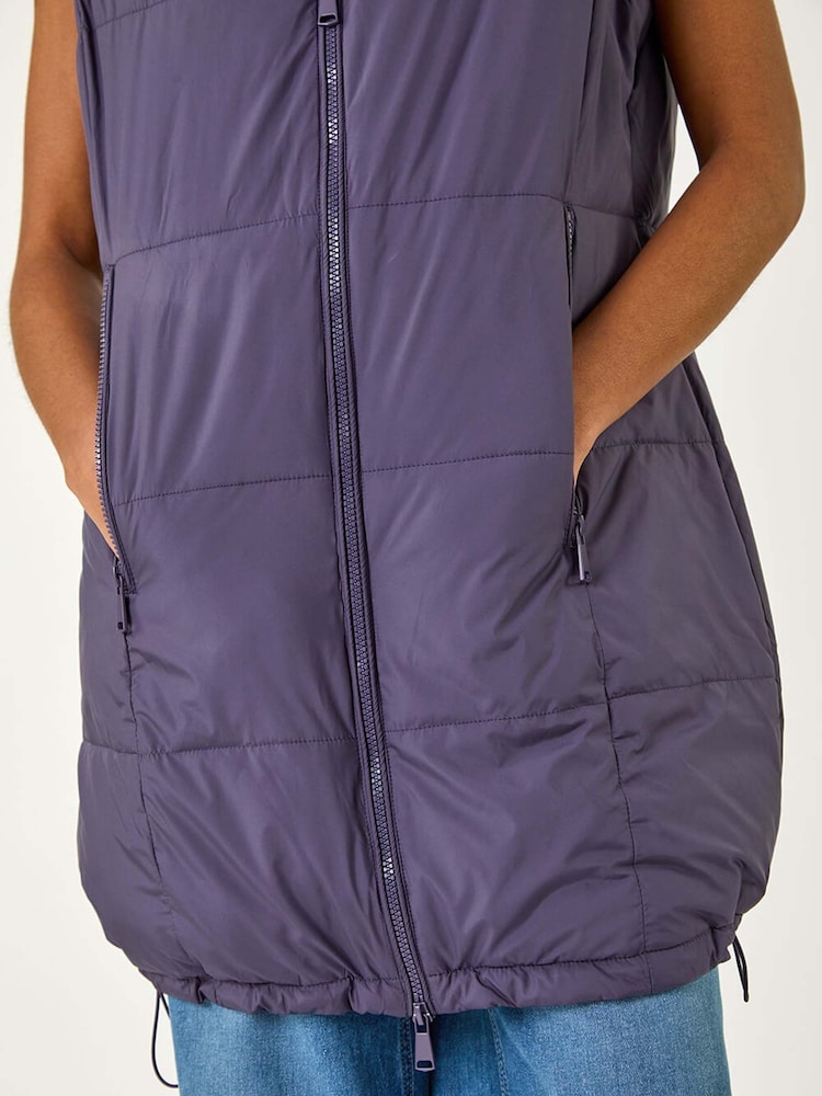 Lila - Roman Quilted Zip Detail Longline Gilet - Bild 5 von 5 Lila - Roman Quilted Zip Detail Longline Gilet - Bild 5 von 5