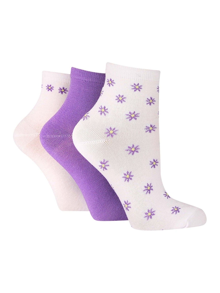Wild Feet White Bamboo Cropped Crew Socks 3 Pack - Image 1 of 4