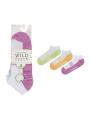 Wild Feet White Bamboo Cushioned Trainer Cut Sports Socks 3 Pack - Image 5 of 8
