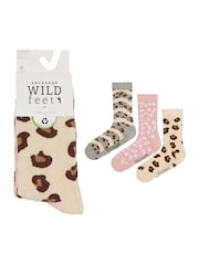 Wild Feet Cream Novelty Jacquard Crew Socks 3 Pack - Image 5 of 7
