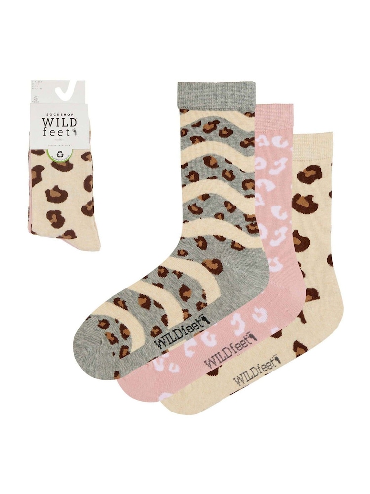 Wild Feet Cream Novelty Jacquard Crew Socks 3 Pack - Image 6 of 7