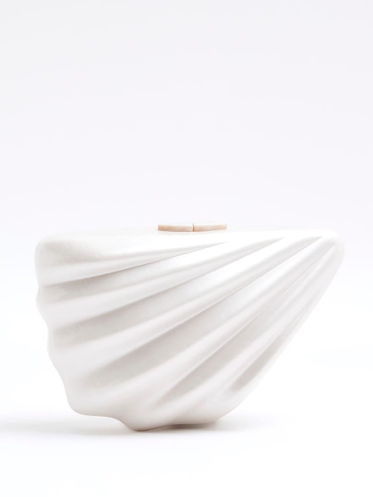 River Island Cream Shell Clutch Bag - Image 1 of 4