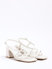 أبيض - River Island Strappy Block Heel Sandals - صورة 2 من 4