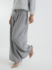River Island Nude Diamante Mesh Sling Back Court Shoes' - Imagen 4 de 4