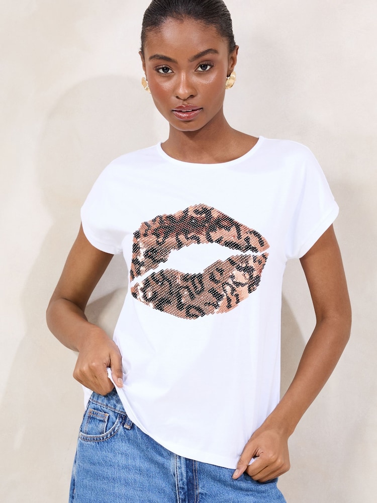 Lipsy White Sequin Lips Print T-Shirt - Image 2 of 4