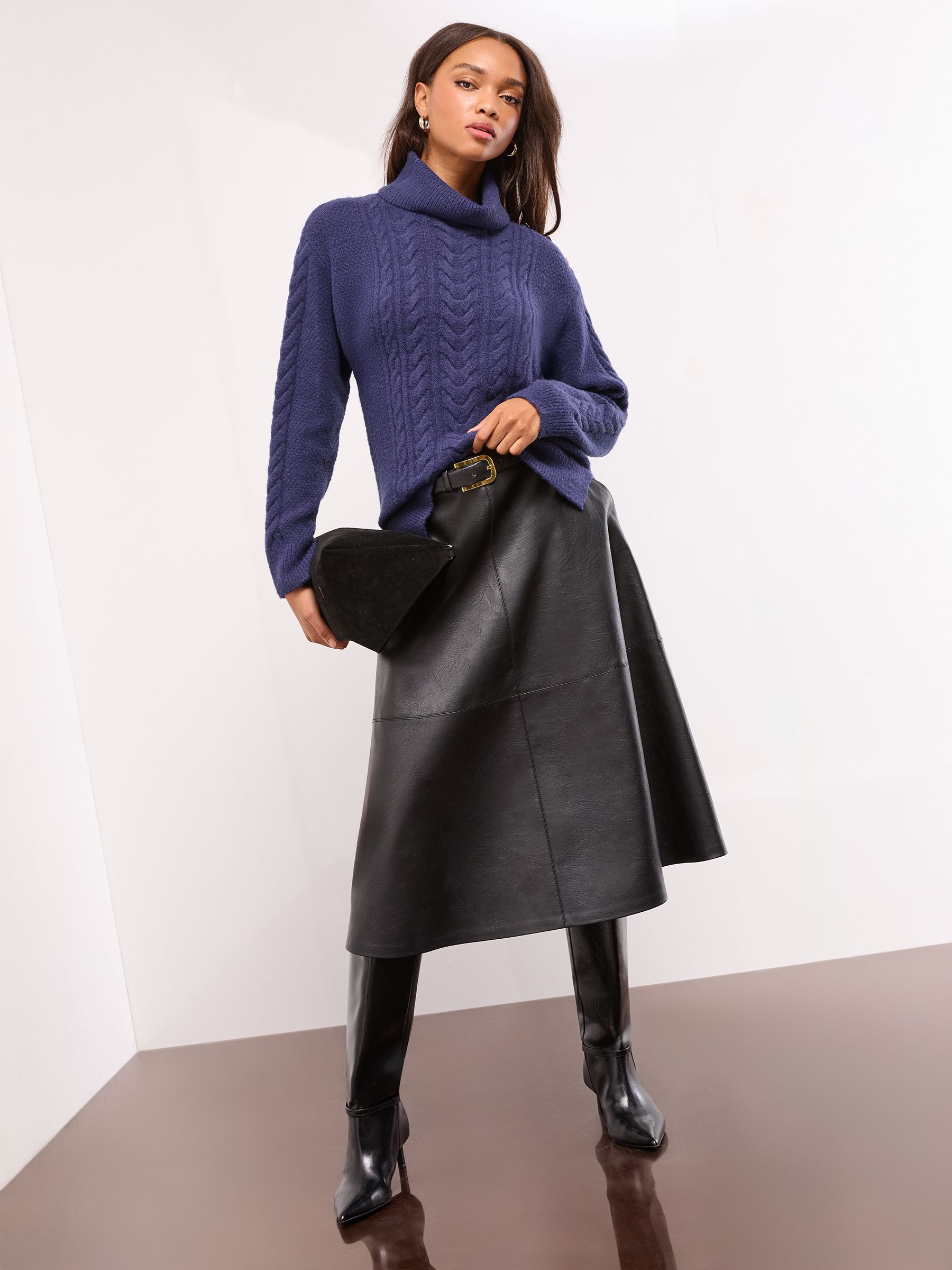 Next：日本 ネイビー - Lipsy カウルネック ケーブルニット ロング