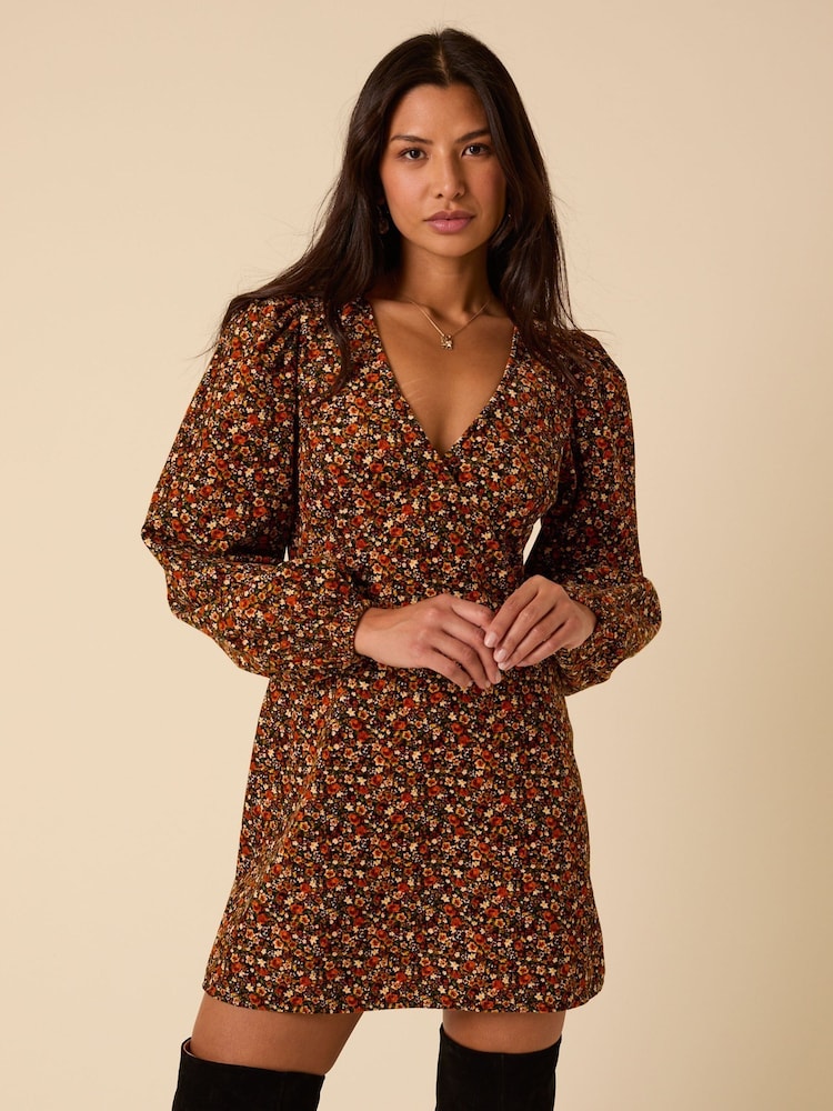 Nobodys Child Red Floral Print Clarissa Midi Dress - Image 1 of 5 Nobodys Child Red Floral Print Clarissa Midi Dress - Image 1 of 5