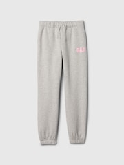 Grijs - Gap logo joggingbroek met fleecevoering (4 - 13 jr) - Image 1 of 1