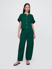 Verde - Pantalones de gasa de algodón 100 % en tejido arrugado y pernera tipo barril de Gap - Imagen 1 de 12