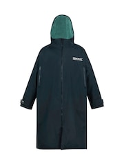 Regatta Black Adult Waterproof Changing Robe - Image 7 of 9