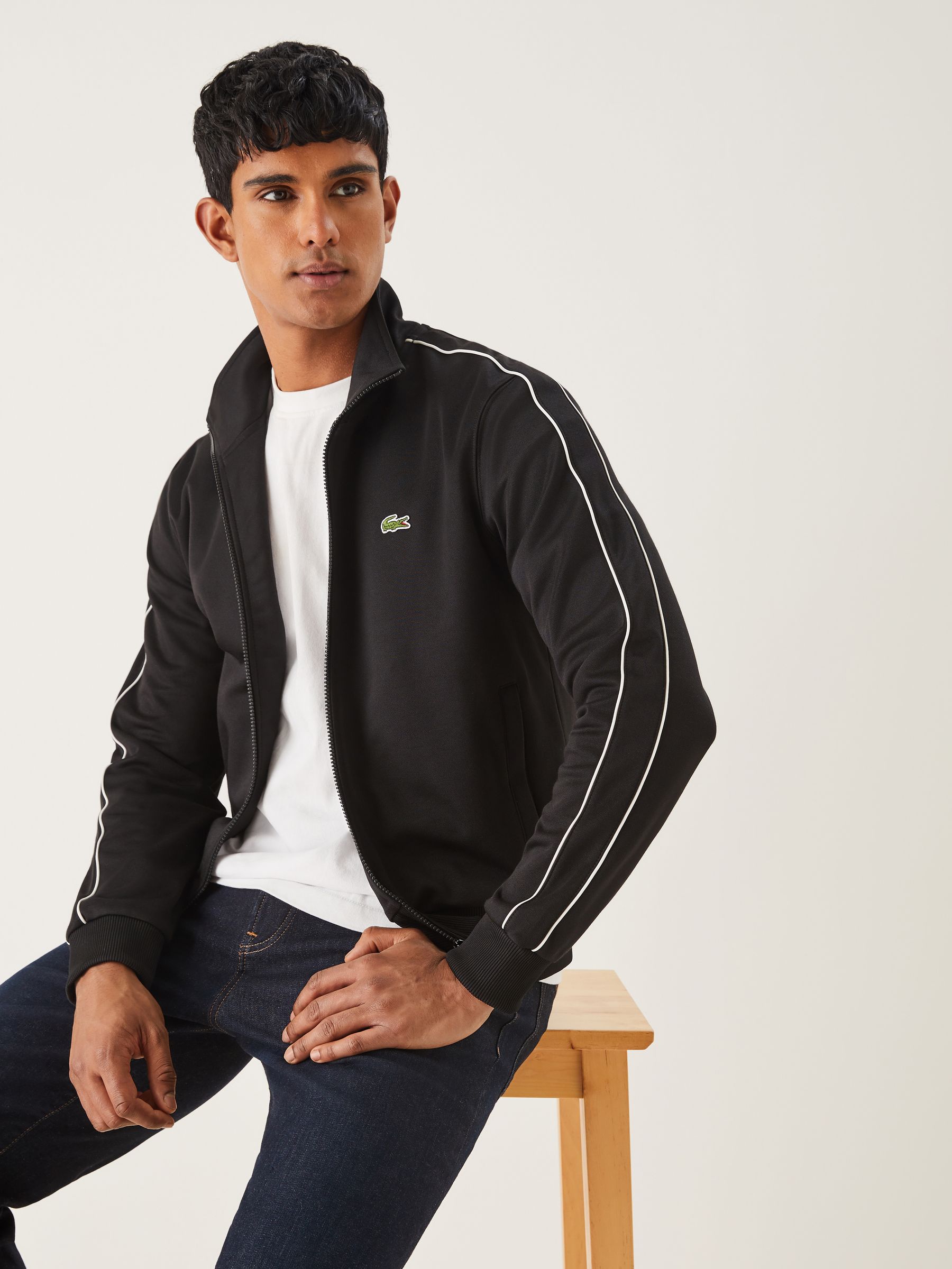 ココ‼️Lacoste ブラック ブルゾン Buy Lacoste Black Zip-Up Track Jacket from Next Luxembourg