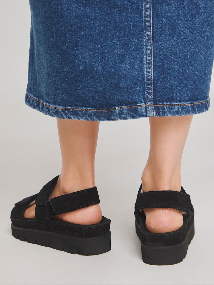 Simply Be Black Wide Fit Chunky Suede Touch And Close Sandals - Image 2 of 4