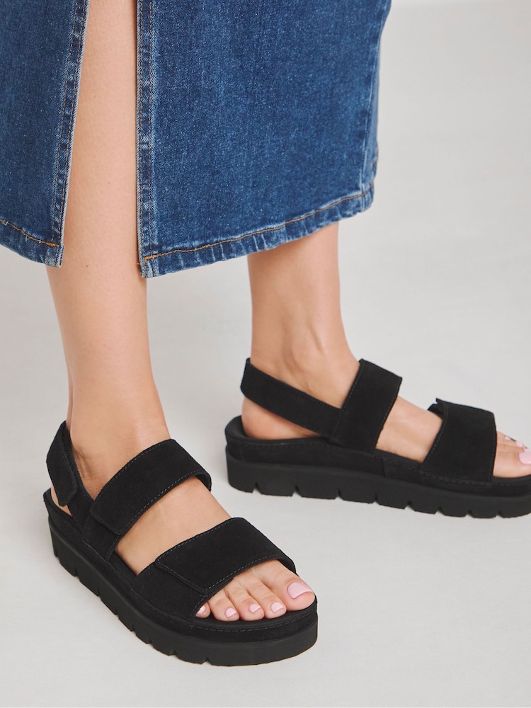 Simply Be Black Wide Fit Chunky Suede Touch And Close Sandals - Image 4 of 4