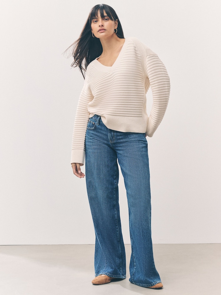 Ecru Ribbed V-Neck Knitted Jumper - Image 8 of 8 Ecru Ribbed V-Neck Knitted Jumper - Image 8 of 8
