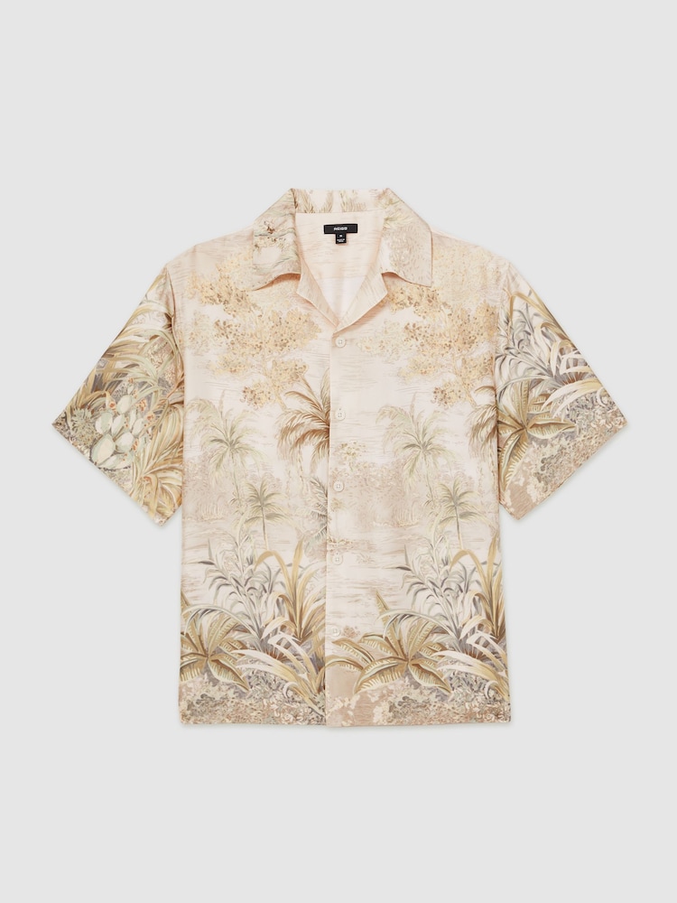 Reiss Soft Sage Green Yoshi Jungle Print Cuban-Collar Shirt - Image 2 of 5