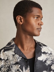 Reiss Black Yoshi Jungle Print Cuban-Collar Shirt - Image 3 of 6