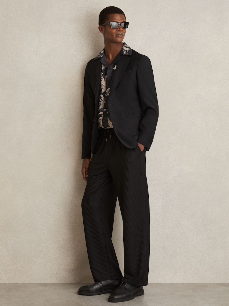 Reiss Black Yoshi Jungle Print Cuban-Collar Shirt - Image 5 of 6