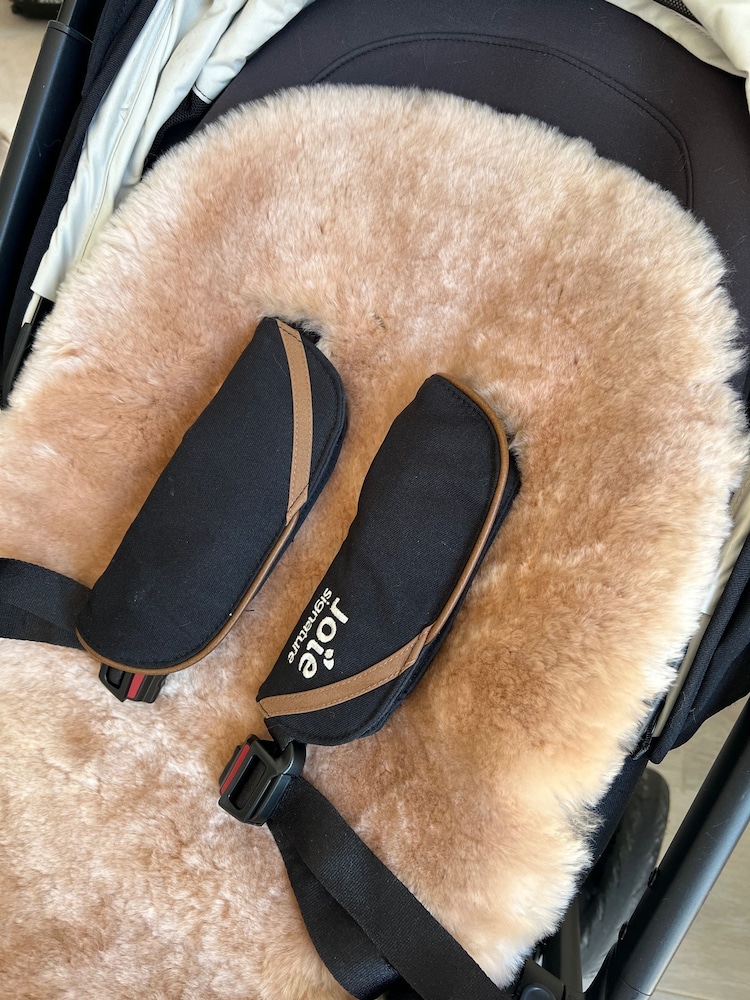 Naturally Sheepskins Blush Pink Lined Stroller Hand - Image 2 of 4