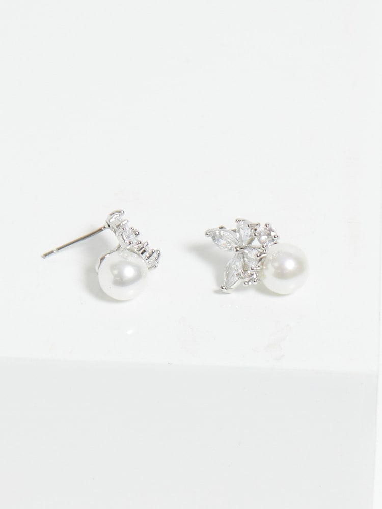 Jon Richard Silver Tone Cubic Zirconia Butterfly Pearl Earrings - Image 2 of 2