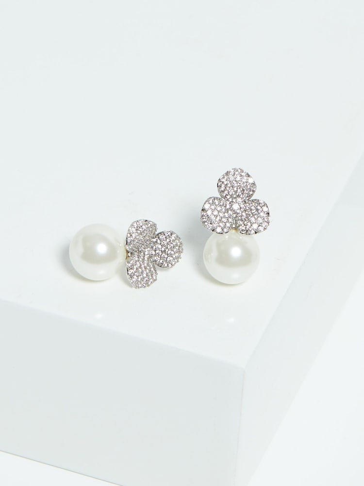 Jon Richard Silver Tone Flower Pearl Earrings - Image 2 of 3
