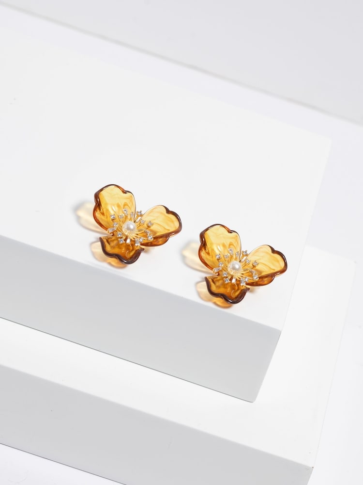 Jon Richard Gold Tone Flower Resin Earrings - Image 2 of 3