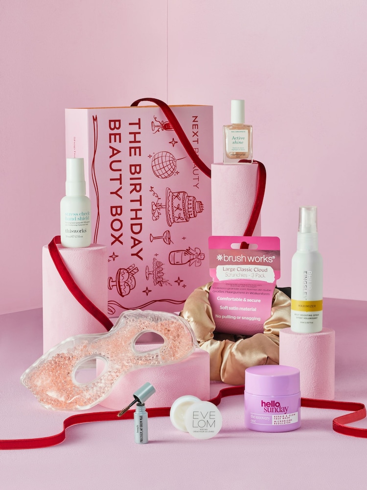The Birthday Beauty Box (Worth Over £96) - Image 1 of 3