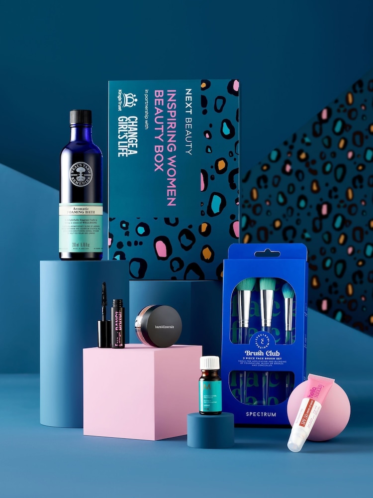 The Inspiring Women Beauty Box (Worth Over £75) - Image 1 of 5