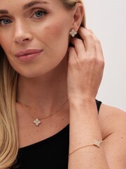 Jon Richard Gold Tone Clover Bracelet - Image 3 of 3