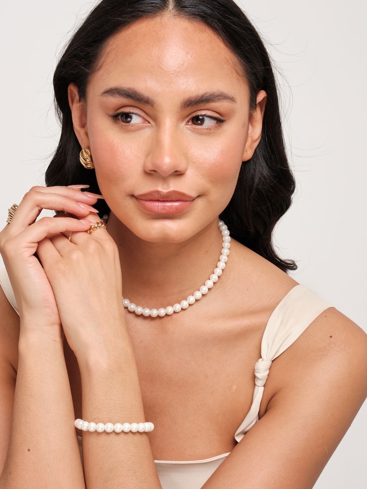 Jon Richard White Magnetic Pearl Bracelet - Image 3 of 3