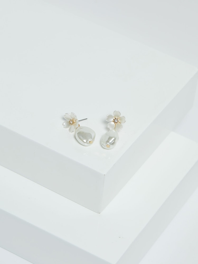 Jon Richard Silver Floral And Pearl Earrings - Image 2 of 3