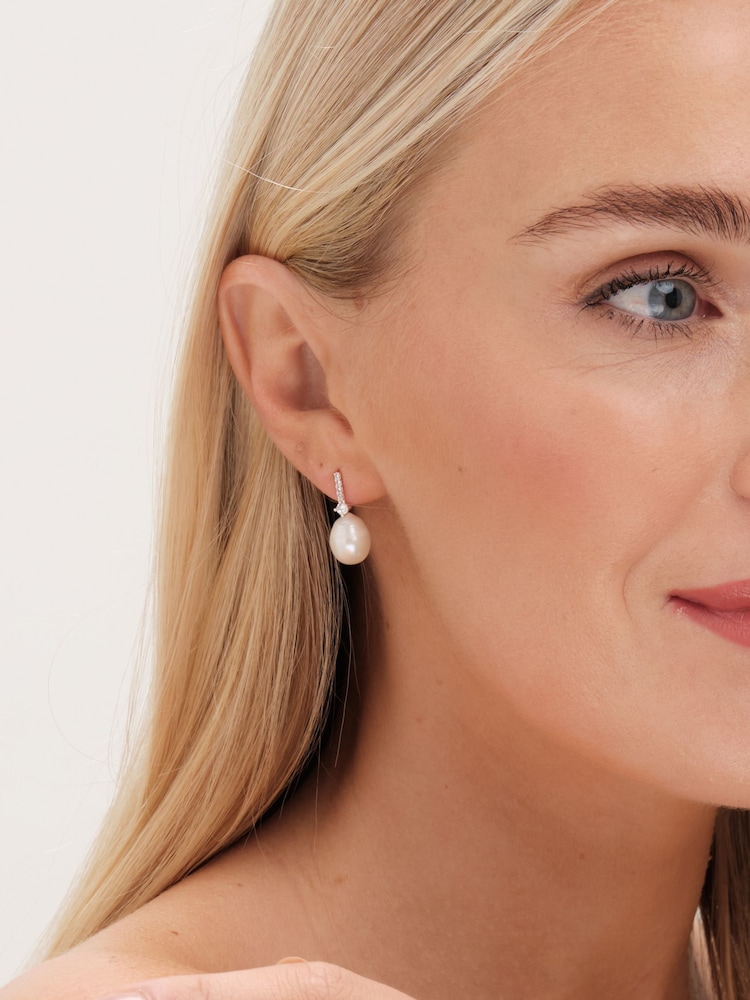 Jon Richard Silver Tone Cubic Zirconia And Pearl Stick Earrings - Image 3 of 3