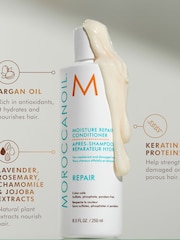 Moroccanoil Moisture Repair Shampoo and Conditioner Haircare Gift Set with a FREE Restorative Mask 75ml Worth £54 - Image 3 of 5