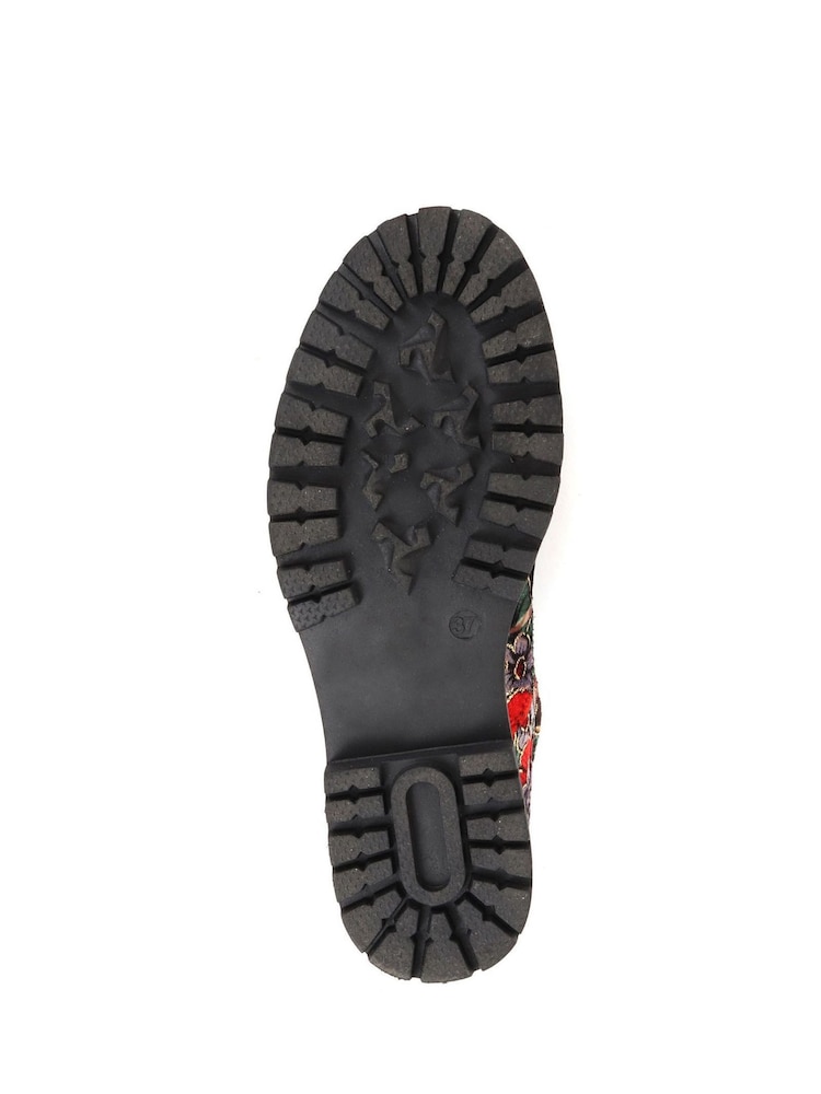 Pavers White Lightweight Lace-Up Shoes - Image 5 of 5