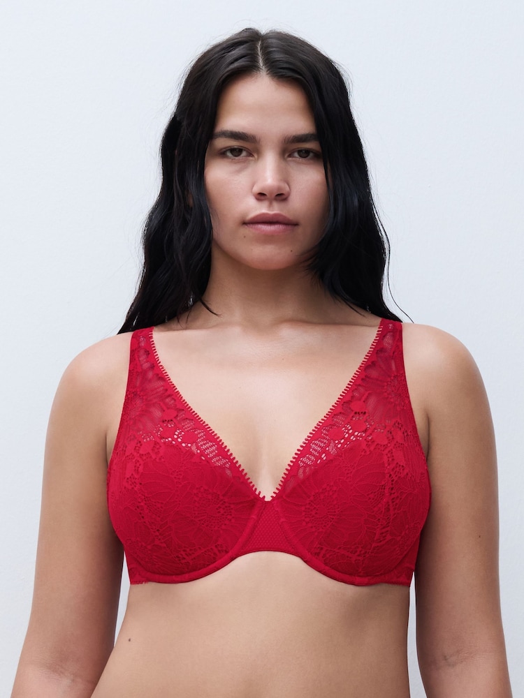 Chantelle Red Day to Night Lace underwired Plunge Spacer Bra - Bild 2 von 5 Chantelle Red Day to Night Lace underwired Plunge Spacer Bra - Bild 2 von 5