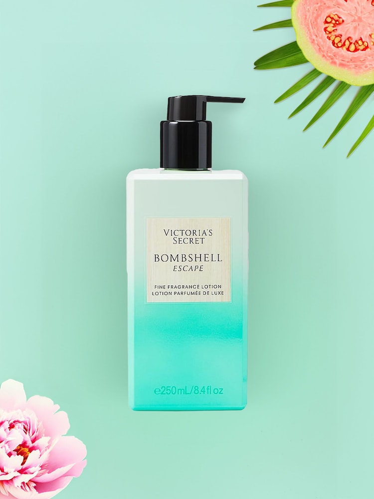 Victoria's Secret Bombshell Escape Fine Fragrance Lotion 250ml - Image 1 of 2