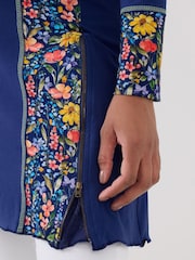 Túnica floral de punto con pespuntes tipo manta de Joe Browns - Imagen 4 de 5