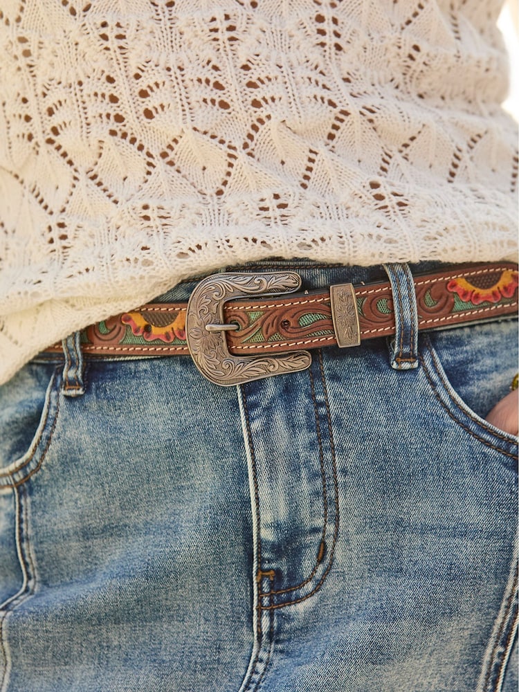 Joe Browns Brown Laser Detail Western Belt - Image 1 of 5