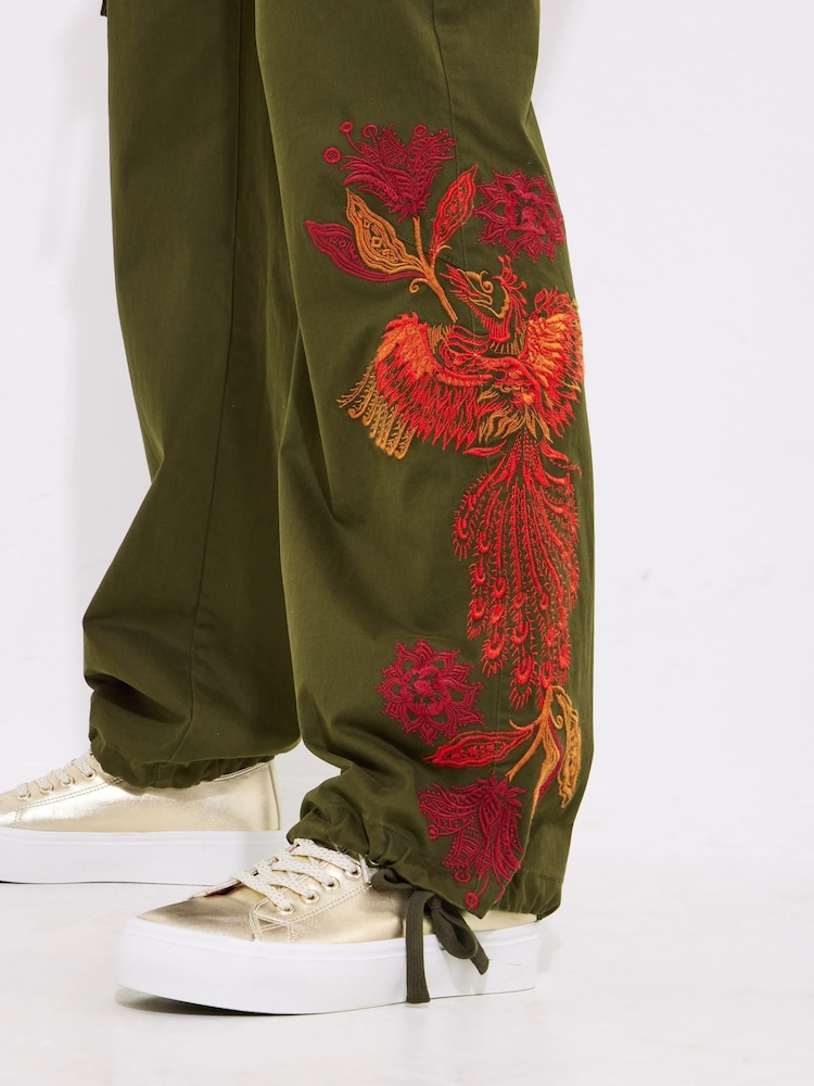 Joe Browns Green Embroidered Adjustable Cargo Joggers - Image 6 of 8