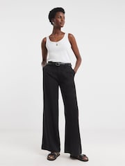 JD Williams Black Lightweight Pleated Wide Leg Jeans - Image 3 of 4