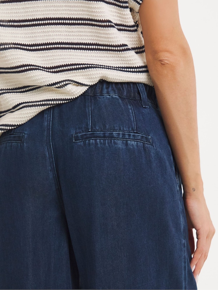 JD Williams Blue Lightweight Pleated Wide Leg Jeans - Image 4 of 4 JD Williams Blue Lightweight Pleated Wide Leg Jeans - Image 4 of 4