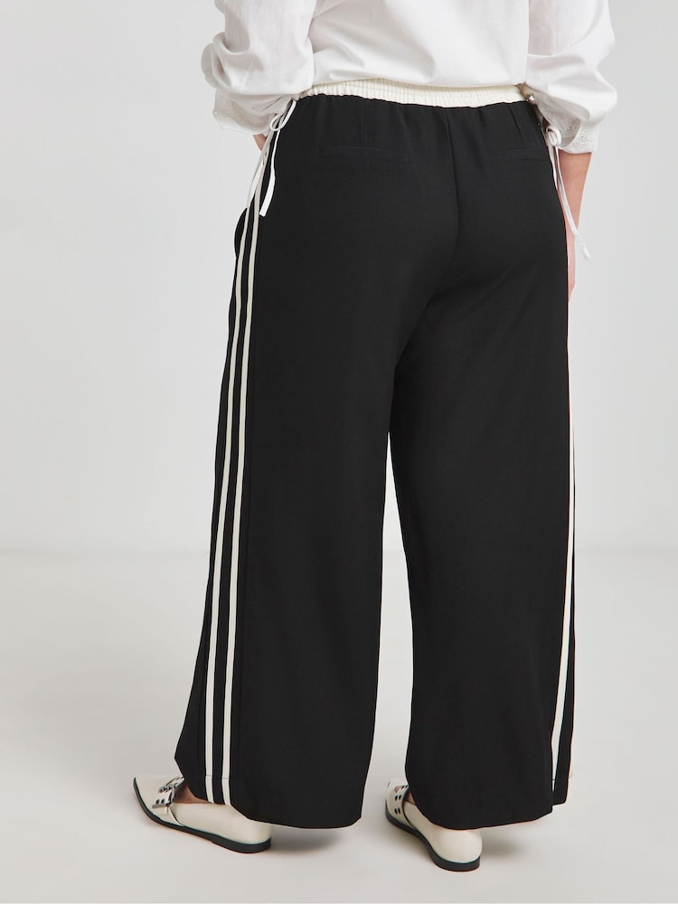 Simply Be Black Contrast Waist Side Stripe Trousers - Image 2 of 4